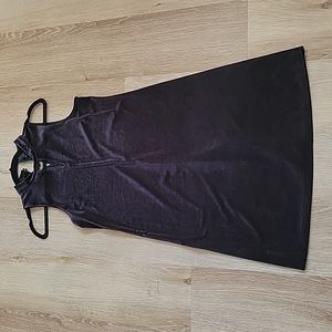 Holiday Black velvet keyhole neckline sleeveless dress Worthington
